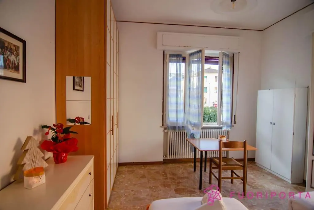 Callani 3 Parma Apartment